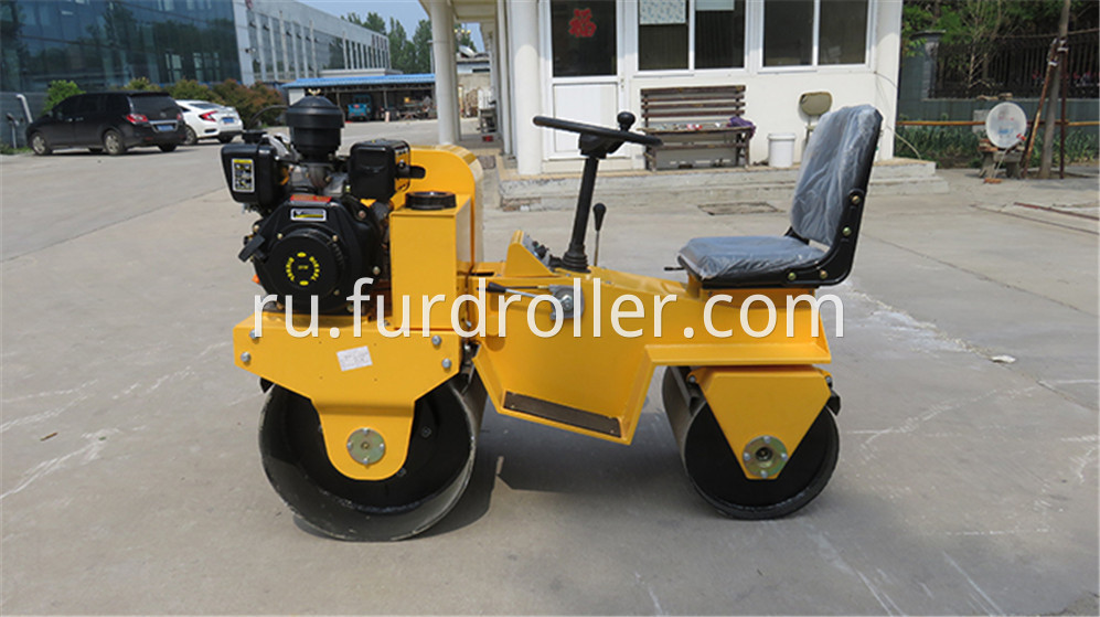 FYL-850 Road Roller